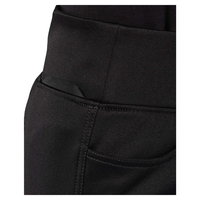 Foto: Ellison 2 Dames Motorlegging