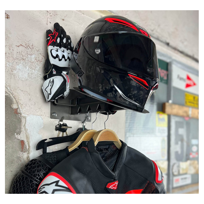 Foto: X7 Helm En Kleding Wall Mount