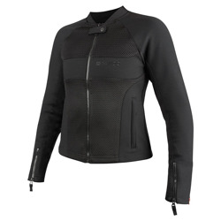 Foto: Stealth Dames Motorjas