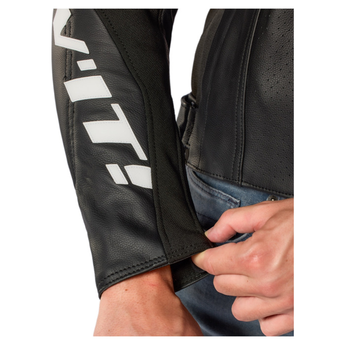 Foto: Quadratic Leren Motorjas