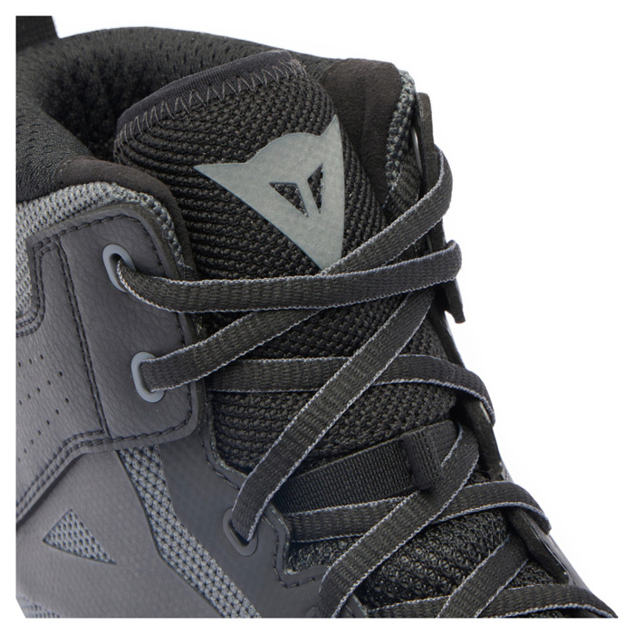 Foto: Suburb Air Motorsneakers