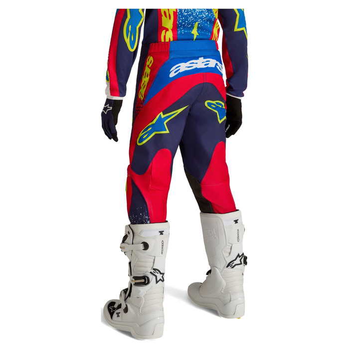 Foto: Youth Fluid Drag Crossbroek