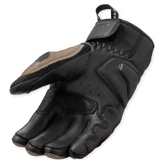 Foto: Dirt 4 Motorhandschoenen